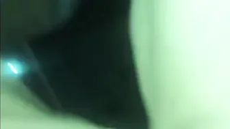 Crossdresser amador leva gangbang anal sem camisinha e múltiplas go...