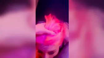 Cara hétero descuidado pune e fode um sissy femboy liso