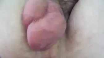 Papá pavel matous se folla a su juguete a pelo con su gran polla