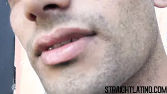 Hetero latino acepta follar a pelo y recibir una facial por dinero