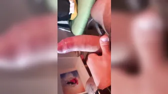 卢卡斯·诺布雷独自自慰，带有肛交游戏和射精