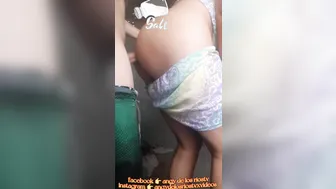 Le beau-fils de la belle-mère de cucuta demande de l'eau et reçoit ...