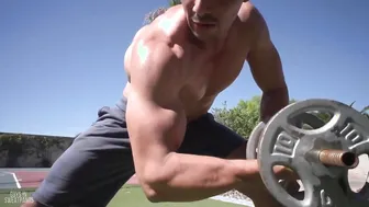 Le beau clark parker dans une action anale hardcore et fellation