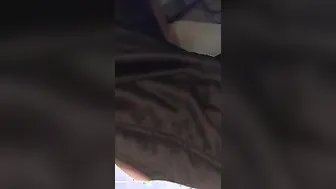素人男性がデカチンポをシコシコして射精