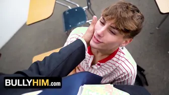 Der schmutzige reden-lehrer jax thirio fickt den twink cyrus stark ...
