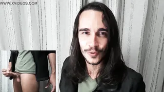 Tragando hasta el fondo al recepcionista: fantasía en solitario de ...