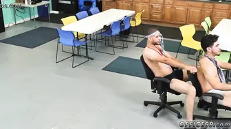 Black gay bear in hardcore anal fuck scene