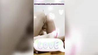 Athlète musclé branle sa grosse bite dans une session solo torride