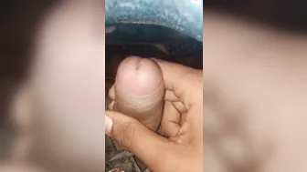 смотри полный фильм о тряске розового члена индийского деси, которы...