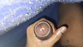 给大黑屌涂油手淫独奏