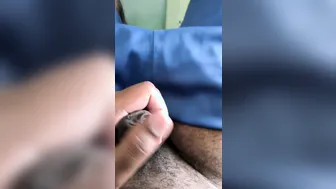 सolo भारतीय डैडी बाथरूम में बड़े लंड को हिलाते हुए कमशॉट तक