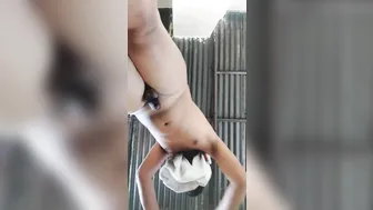 Twink indiano bate sua grande pica preta e mostra bunda redonda na ...