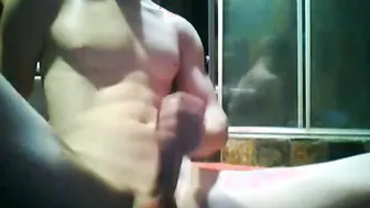Chicos amateur con pollas grandes se corren en compilación