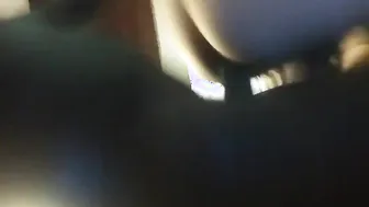 Crossdresser maduro fodido sem camisinha por jovem negro dotado