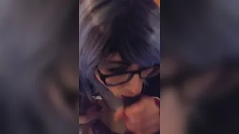 Gran polla negra se corre en boca de travesti tras mamada
