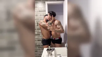 Compilación solo del latino muscle daddy diegom con masturbación y ...