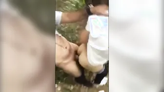 野外でアマチュア熊男とのクロスドレッサー生ハメアナル