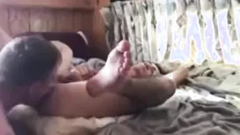 Papá folla a pelo a twink en sesión amateur hardcore