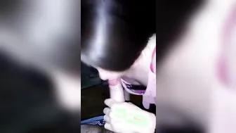 业余伪娘热情口交
