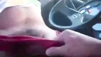 Papá amateur y camionero follan apasionadamente sin condón