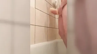 Twink delgado se masturba con vagina ...