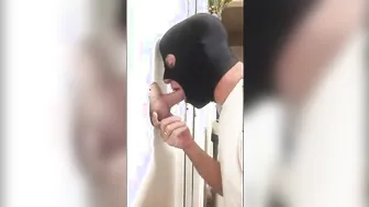 Mamada anónima por glory hole y anal hardcore