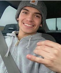 Auggie_0