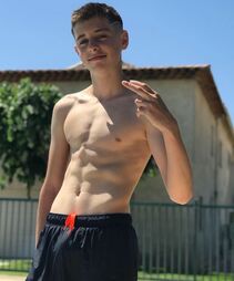 RaycrenCran1711